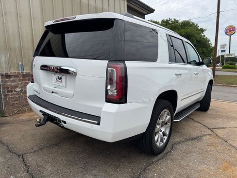 Used 2018 GMC Yukon Denali RWD image 6