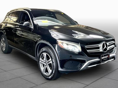 Certified 2019 Mercedes-Benz GLC 300 4MATIC image 3