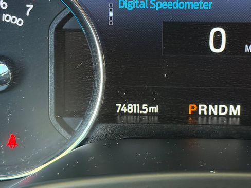 Used 2020 Ford Expedition Max XLT w/ Equipment Group 202A AWD/4WD image 31