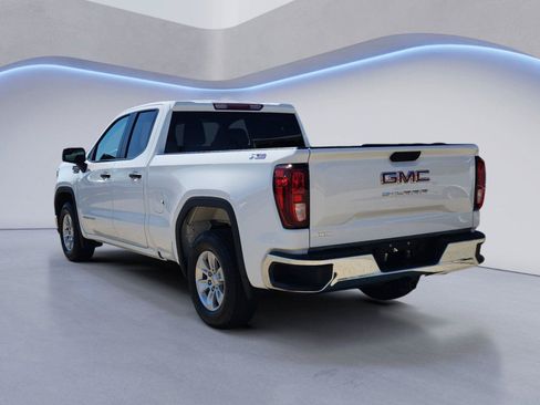 Used 2023 GMC Sierra 1500 Pro w/ Pro Value Package AWD/4WD image 5
