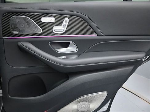 New 2026 Mercedes-Benz GLS 63 AMG 4MATIC image 30