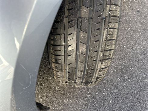 Used 2024 Toyota Corolla LE image 31