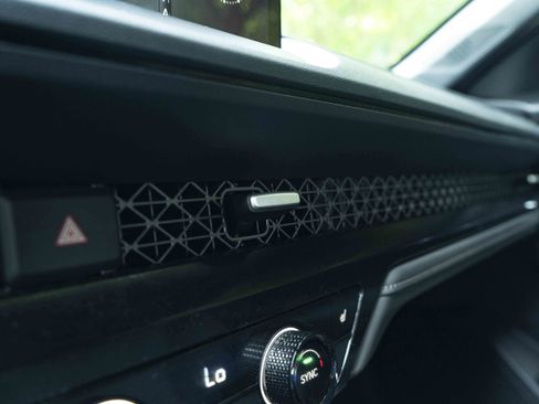 Used 2025 Honda Accord Sport image 32