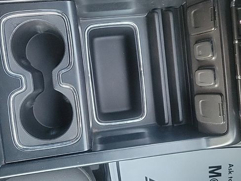 Used 2018 Chevrolet Silverado 1500 LT w/ All Star Edition image 20