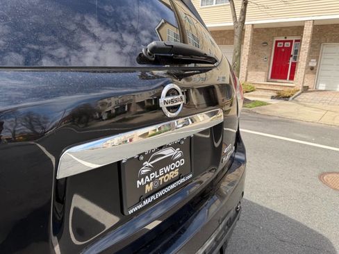 Used 2014 Nissan Pathfinder Platinum w/ Platinum Premium Package image 9