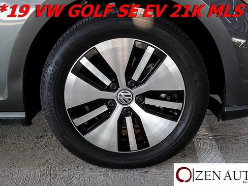 Used 2019 Volkswagen e-Golf SE w/ Driver Assistance Package image 45