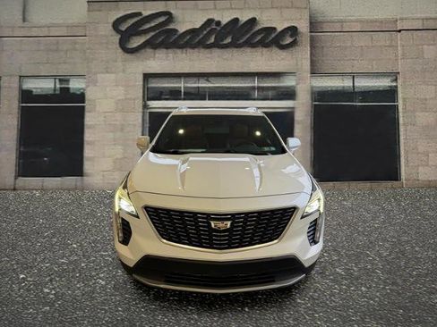 Used 2019 Cadillac XT4 Premium Luxury image 8