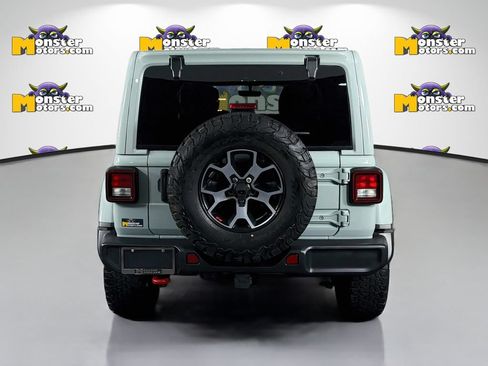 Used 2023 Jeep Wrangler Unlimited Rubicon w/ Cold Weather Group AWD/4WD image 6