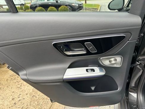 Used 2026 Mercedes-Benz GLC 300 4MATIC image 17