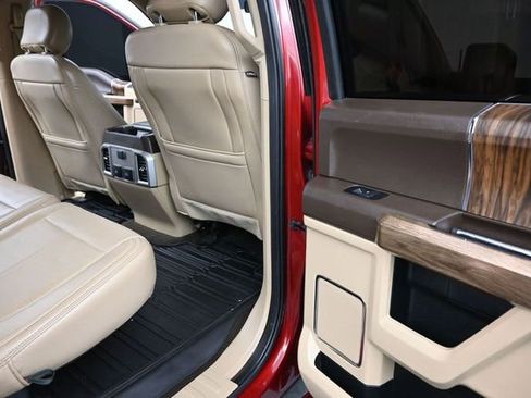 Used 2019 Ford F150 Lariat AWD/4WD image 17