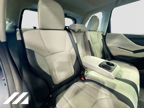 Used 2023 Subaru Forester Premium AWD/4WD image 29