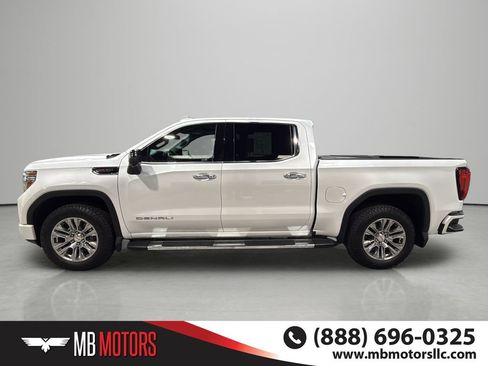 Used 2021 GMC Sierra 1500 Denali w/ Driver Alert Package II AWD/4WD image 2