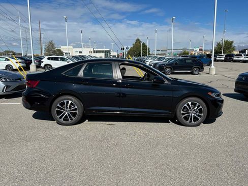 New 2026 Volkswagen Jetta Sport FWD image 2