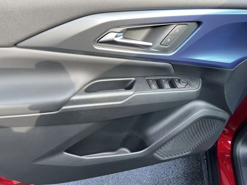New 2026 Chevrolet Equinox EV LT AWD/4WD image 14