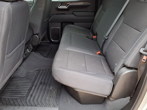Used 2024 Chevrolet Silverado 1500 LT AWD/4WD image 20