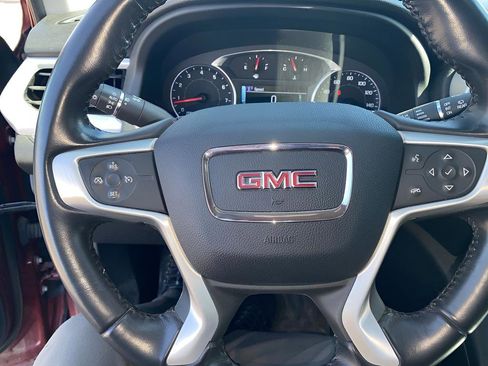 Used 2018 GMC Acadia SLT image 14