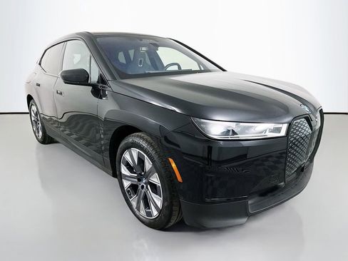 Certified 2024 BMW iX xDrive50 w/ Premium Package AWD/4WD image 3