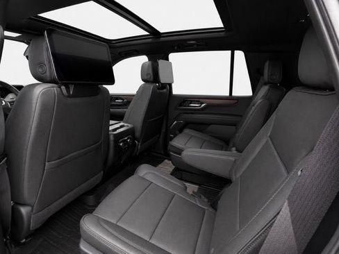 New 2026 GMC Yukon Denali w/ Advanced Technology Package AWD/4WD image 17