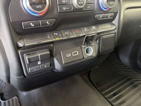 Used 2020 GMC Sierra 2500 SLE w/ SLE Convenience Package image 25