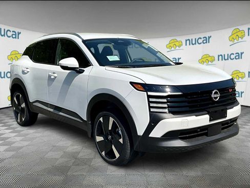 New 2025 Nissan Kicks SR image 1