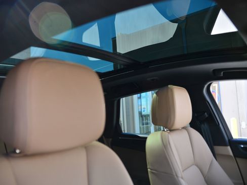 New 2026 Porsche Macan S AWD/4WD image 15