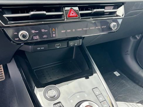 New 2026 Kia Niro Wave FWD image 20
