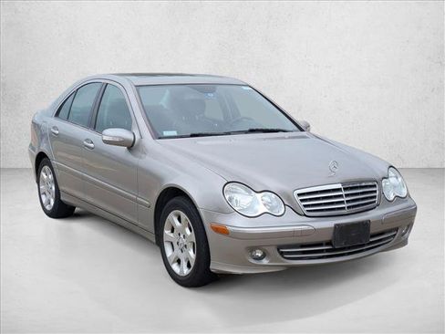 Used 2006 Mercedes-Benz C 280 Sedan image 3
