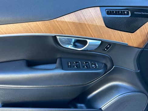 Certified 2023 Volvo XC90 B5 Plus image 12