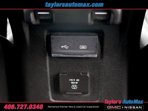 Used 2018 Jeep Wrangler Unlimited Sahara w/ Uconnect 4C Nav & Sound Group AWD/4WD image 27