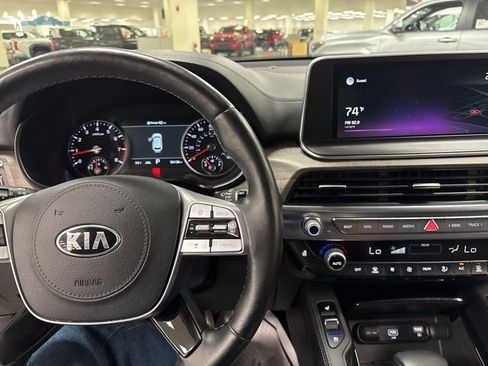 Used 2021 Kia Telluride SX w/ SX Prestige Package image 24