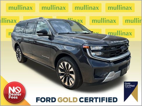 Used 2025 Ford Expedition Max Platinum w/ Driver's Package AWD/4WD image 1