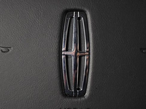 New 2026 Lincoln Nautilus Reserve image 32