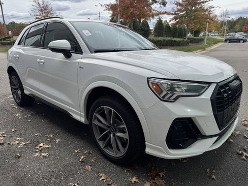 New 2025 Audi Q3 2.0T Premium image 6