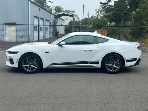Used 2024 Ford Mustang GT Premium w/ California Special Package RWD image 8