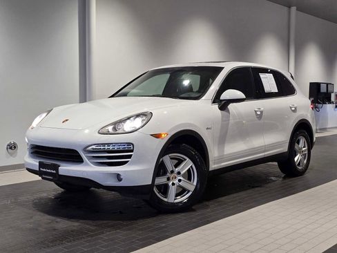 Used 2014 Porsche Cayenne Diesel image 1