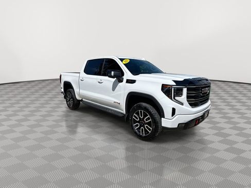 Certified 2025 GMC Sierra 1500 AT4 w/ Technology Package AWD/4WD image 2