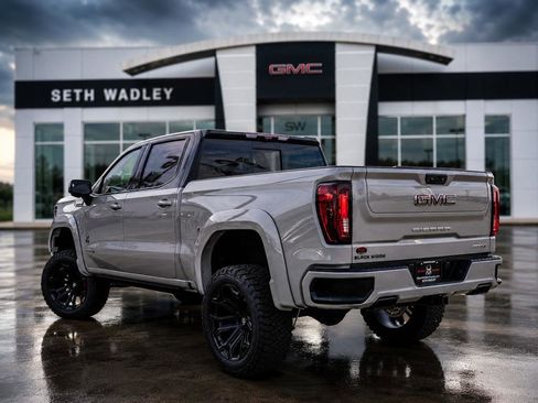 New 2026 GMC Sierra 1500 AT4 w/ AT4 Premium Package AWD/4WD image 4