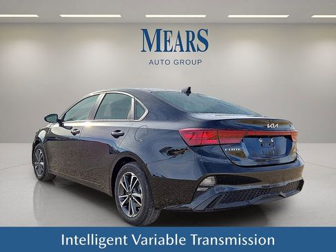 Used 2024 Kia Forte LXS image 4