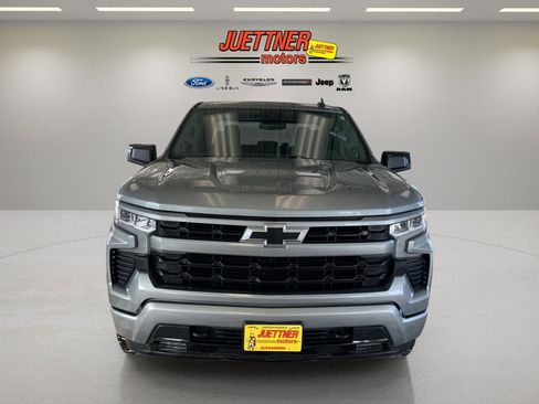 Used 2023 Chevrolet Silverado 1500 RST image 2