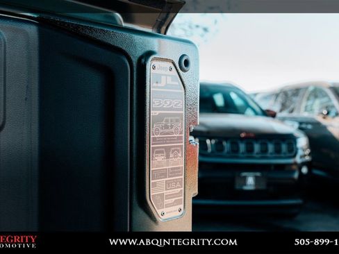 Used 2024 Jeep Wrangler Unlimited Rubicon 392 image 44