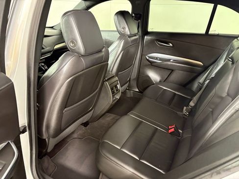 Used 2022 Cadillac XT4 Premium Luxury w/ Safety Alert Package image 38