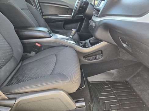 Used 2017 Dodge Journey SXT w/ Premium Group image 13