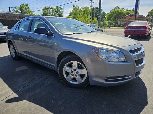 Used 2008 Chevrolet Malibu LS FWD image 3