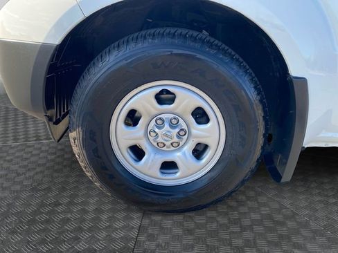 Used 2021 Nissan Frontier S image 30