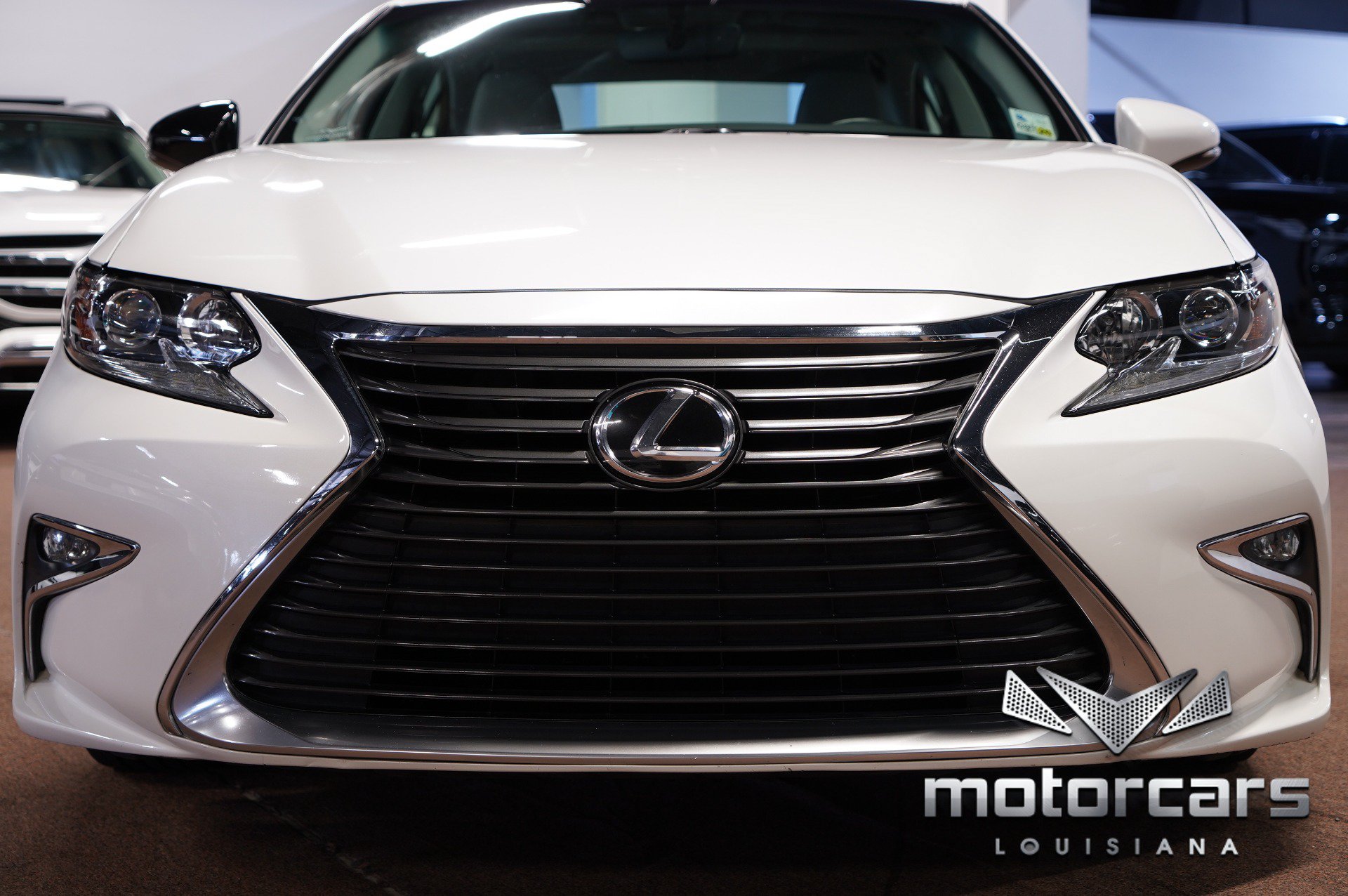 Used 2016 Lexus ES 350 w/ Accessory Package FWD image 10