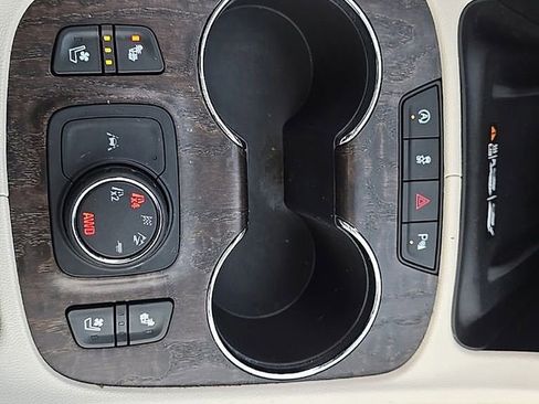 Used 2023 GMC Acadia Denali w/ Denali Ultimate Package image 18