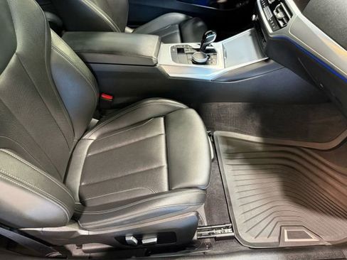 Used 2022 BMW 430i Coupe w/ Convenience Package image 27