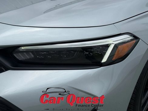 Used 2025 Honda Civic Sport image 28