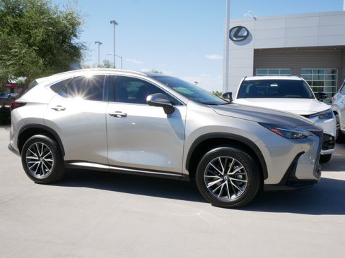 Used 2025 Lexus NX 350h AWD w/ Cold Area Package image 15