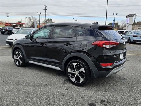 Used 2018 Hyundai Tucson Sport image 9